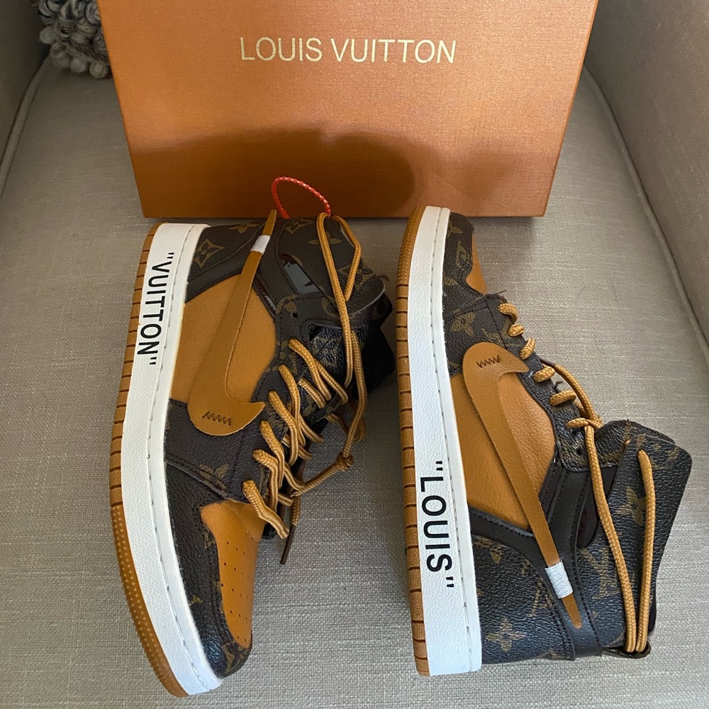 INSPIRED Shoes - NEW - Never Worn